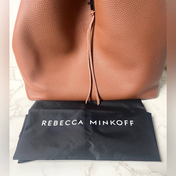 New Rebecca Minkoff Signature Darren Carryall Leather Shoulder Bag - Picture 5 of 14